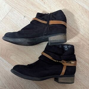 Dream Paris Black 7 Women brown leather accents